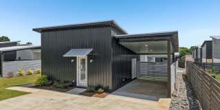 Cottage Court Gallery 10
