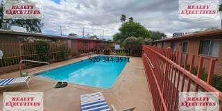 April Move in Special - Country Club & Fort Lowell area - 2 Beds 1 bath with AC Gallery 8