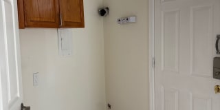 221 North Commonwealth Avenue Gallery 28