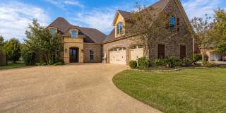 Rental Property in Twelve Oaks Gallery 1