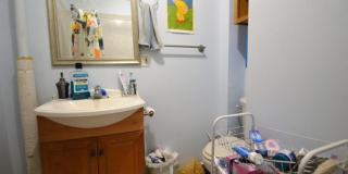 846 Huntington Ave. Gallery 10