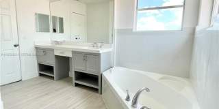 239 NW 107th Avenue, Pembroke Pines, FL 33026 Gallery 18