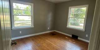 Completely remodeled 3-bedroom 2 full bathroom on over an acre lot Gallery 5