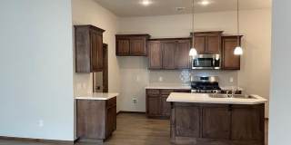 2525 North creek Lane Gallery 10