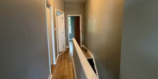 Spacious 3 Bedroom with Washer/Dryer Gallery 8