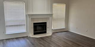 Very nice 3 bed + office, in Berkley Addition in west Norman! Gallery 5