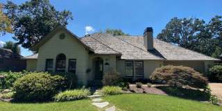Gorgeous Home In Pinnacle Country Club! Gallery 1