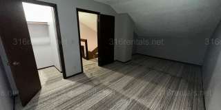 $1545 - 2 bed 1.5 bath - Duplex located in Riverside Gallery 17