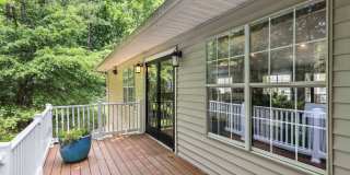 Hampton Point Gallery 27