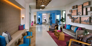 Del Oro on Broadway Gallery 2