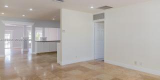 5520 Hayes St Gallery 4