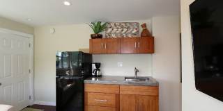 2464 Gardenia Street Gallery 1