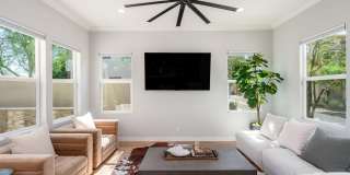 1555 E OCOTILLO Road Gallery 10
