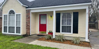 3 Bedroom House Near Shenandoah Gallery 1