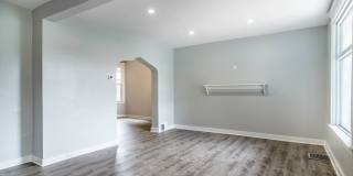 Stunning 4 bedroom home in Beechview available August 1! Gallery 9