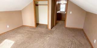 3-Bedroom House with 1-Car Attached Garage Gallery 21