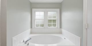 7035 KINGS MANOR Drive Gallery 38