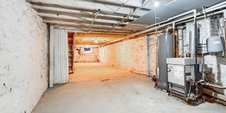 2533 W LOMBARD Street Gallery 33