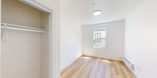 2844 Lyon Street Gallery 3