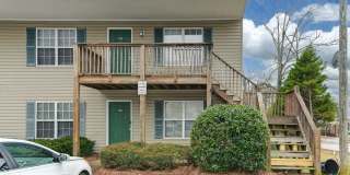 Delightful 2-bedroom, 2-bathroom home- close to Lander University, shopping, dining, parks, and more. Gallery 1