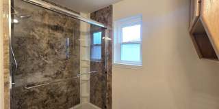 5705 Mandalay Gallery 33