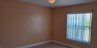 Beautiful Lehigh Home *** $500 off 1st month rent *** Gallery 5