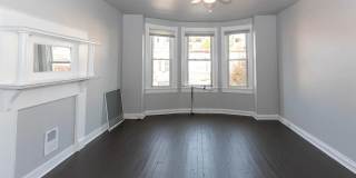 Spacious 3 Bedroom Townhome Gallery 7