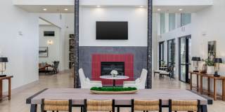Monterra Gallery 17