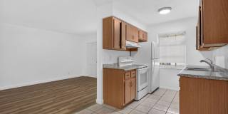 2391 NE 11th Court Gallery 3