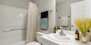 Sedona at Lone Mountain Apartments Gallery 4