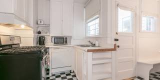 3434 California St. Gallery 33