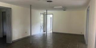 2464 Kensington Dr Gallery 28
