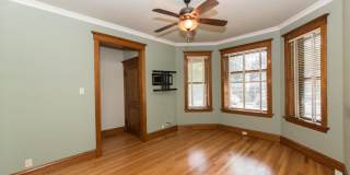 3710 North Damen Avenue Gallery 8