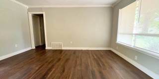 2709 NW Hilltop Drive Gallery 3