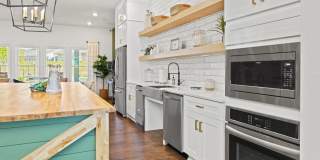 Hardy Springs 55+ Active Adult Apartment Homes Gallery 26