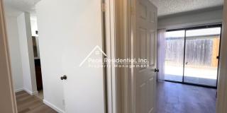 Spacious Updated 2bd/2ba Halfplex with 2 Car Garage Gallery 13