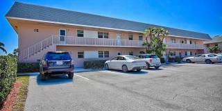 18081 Southeast Country Club Drive Gallery 1