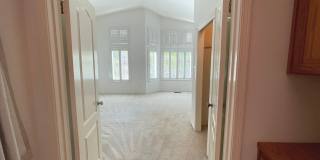 Stunning 3 Bedroom, 2 Bathroom Home in San Carlos Gallery 12