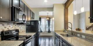 Spacious 3 Bedroom 3.5 Bathroom Townhome in Newport News Gallery 17