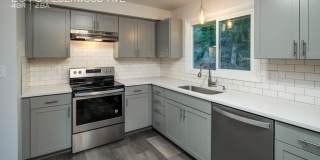 2916 Alderwood Ave Gallery 7