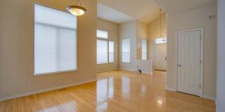 17809 Southeast 14th Street Gallery 21