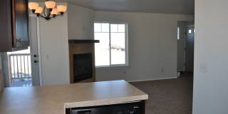 2 Bedroom, 2 Bathroom Condo Gallery 13