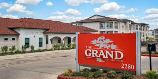 The Grand at Oak Grove Gallery 1
