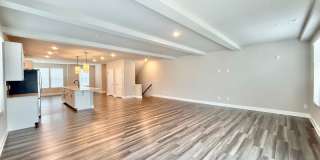 1234 Coach Station Alley Gallery 4