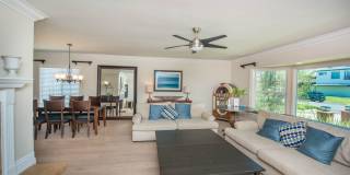 Private Newport Beach Cul-de-Sac Home Gallery 12