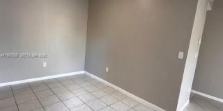 1851 NW 96th Ter Gallery 5