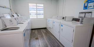 Flats on the Row Gallery 9