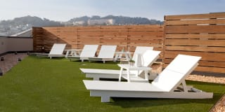 2175 Market Gallery 19