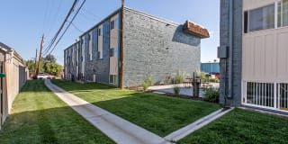 Stratford Plaza Gallery 9