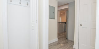 Nicely renovated 3 bed unit in Brookline Gallery 3